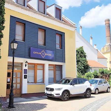 Citylife Rooms Mosonmagyaróvár エクステリア 写真