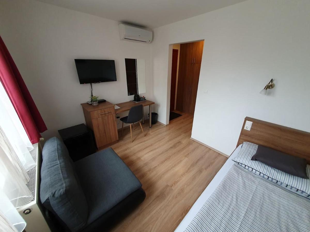 Citylife Rooms Mosonmagyaróvár エクステリア 写真