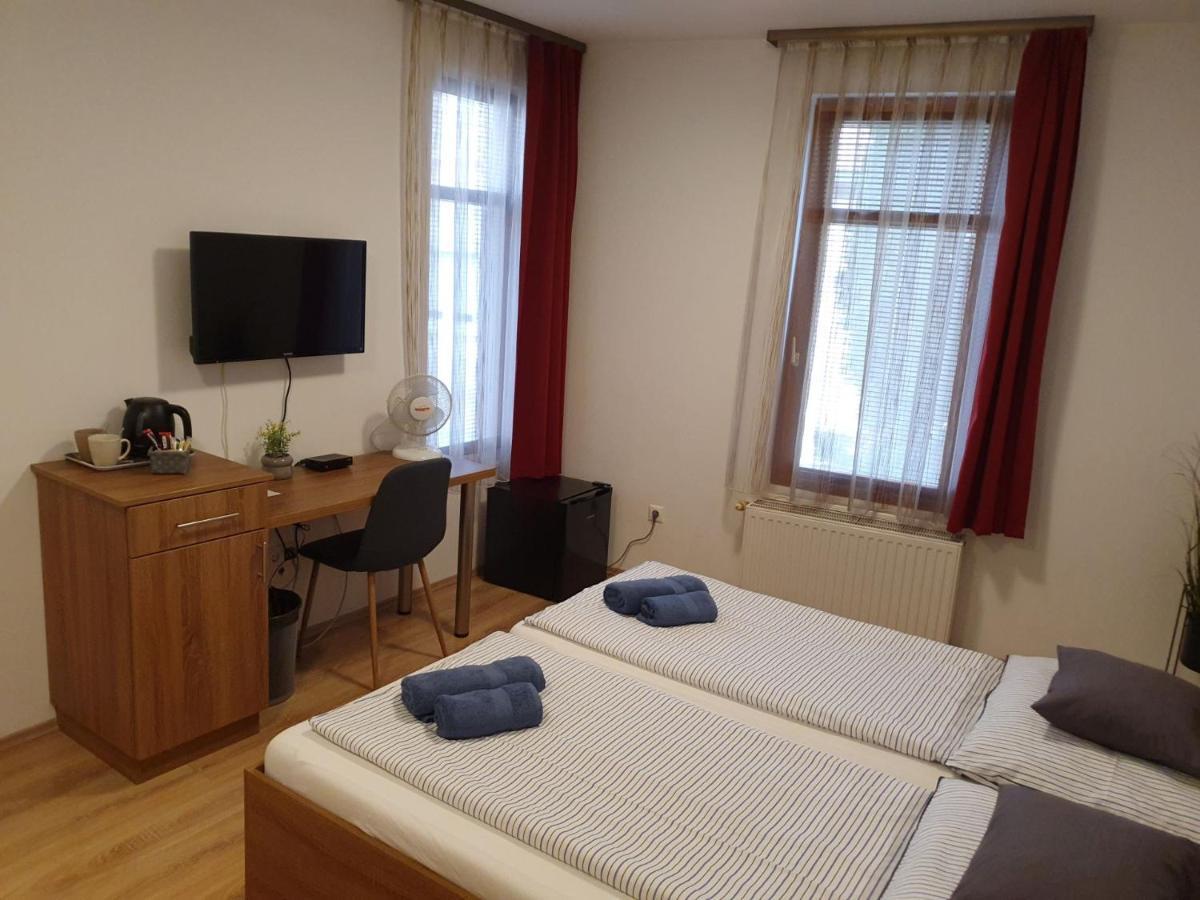 Citylife Rooms Mosonmagyaróvár エクステリア 写真